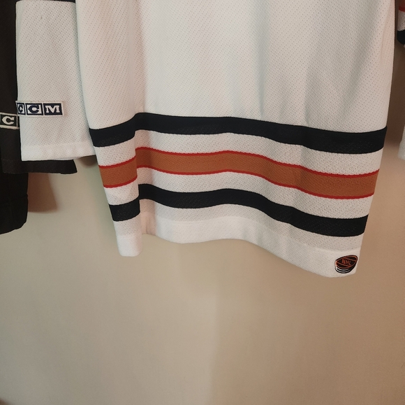 Nhl oilers jersey - Picture 3 of 3